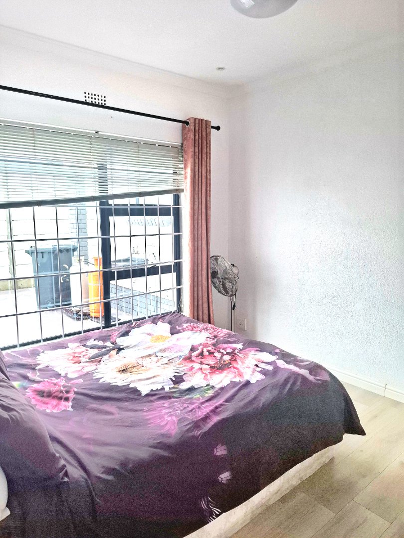 4 Bedroom Property for Sale in Welgelegen 3 Western Cape
